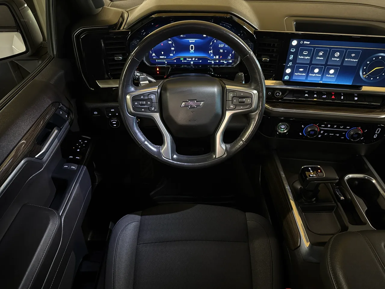 2022 Chevrolet Silverado 1500 RST - Photo 17