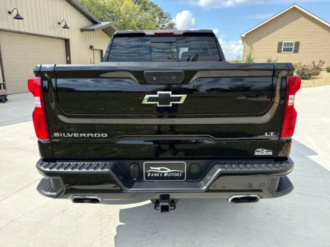 More photos of 2021 CHEVROLET SILVERADO 1500 LT TRAIL BOSS at Banks Motors LLC, MO