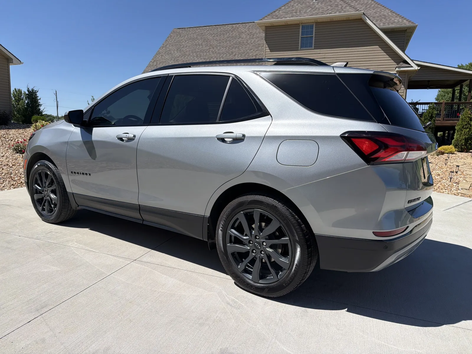 Another view of 2023 CHEVROLET EQUINOX RS for sale in Clinton, MO at Banks Motors LLC