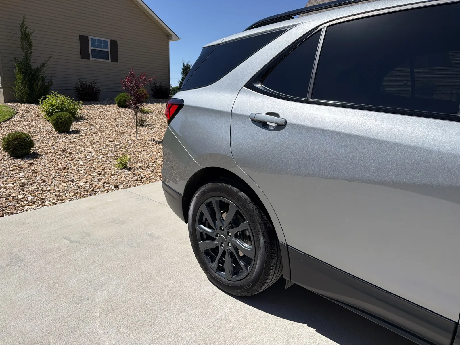 2023 Chevrolet Equinox RS - Photo 11