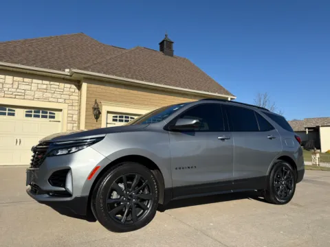 Photos of 2023 CHEVROLET EQUINOX RS for sale in Clinton, MO at Banks Motors LLC