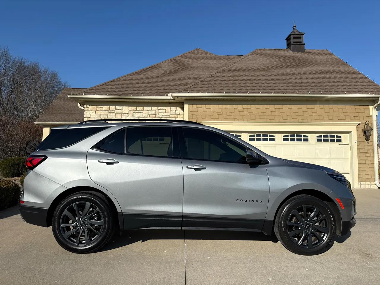 More photos of 2023 CHEVROLET EQUINOX RS at Banks Motors LLC, MO