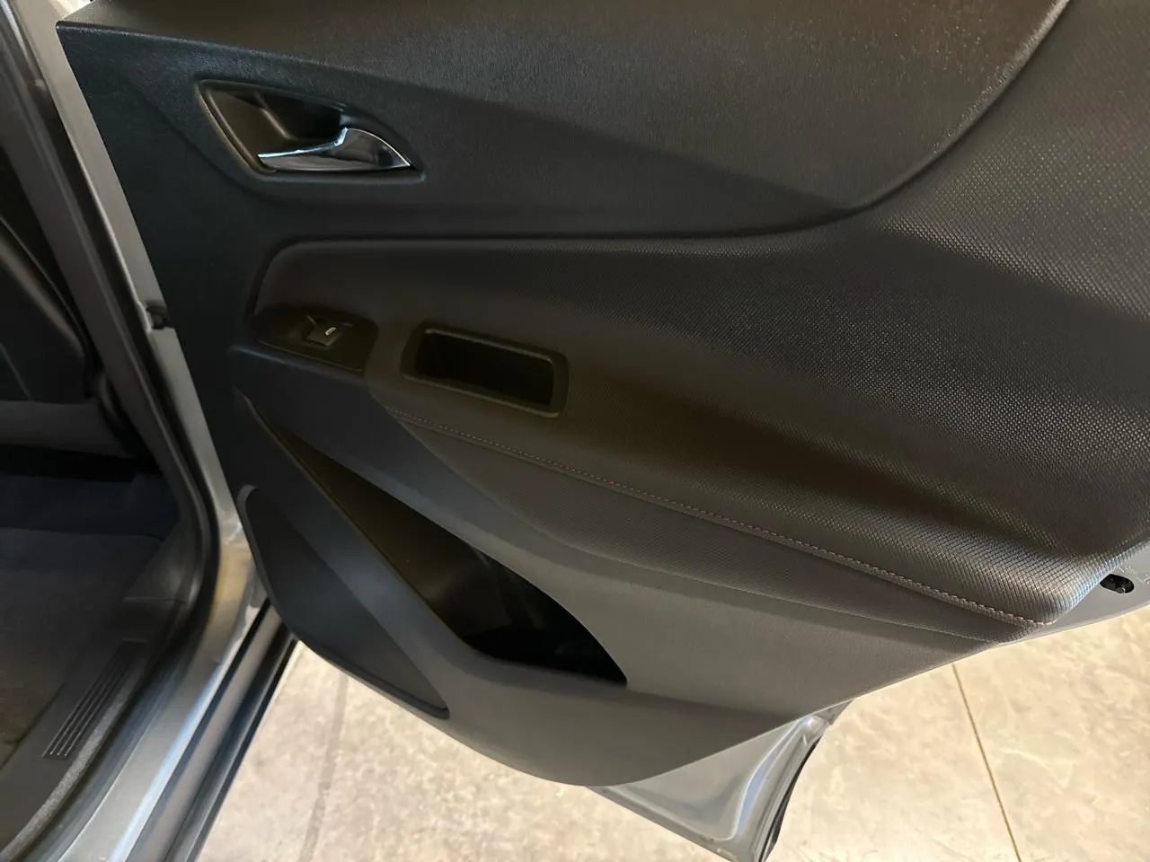 2023 Chevrolet Equinox RS - Photo 27
