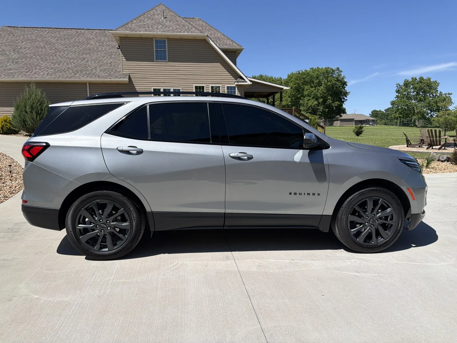 2023 Chevrolet Equinox RS - Photo 6