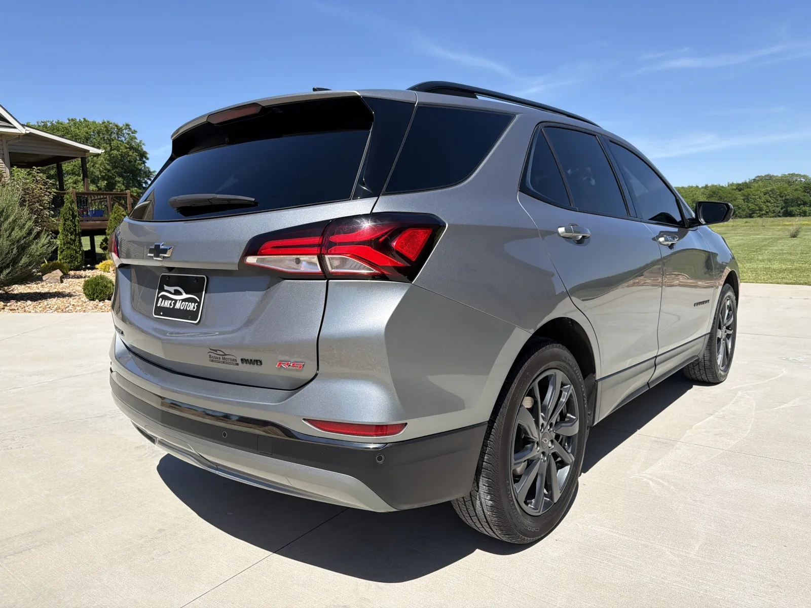 More photos of 2023 CHEVROLET EQUINOX RS at Banks Motors LLC, MO