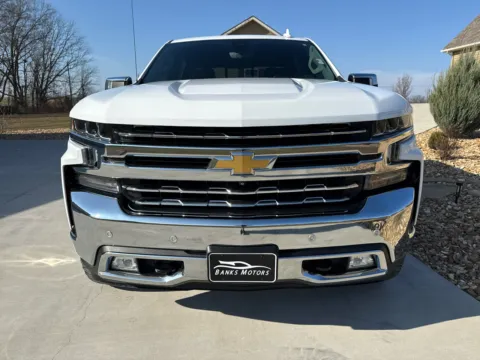 More photos of 2021 CHEVROLET SILVERADO 1500 LTZ at Banks Motors LLC, MO