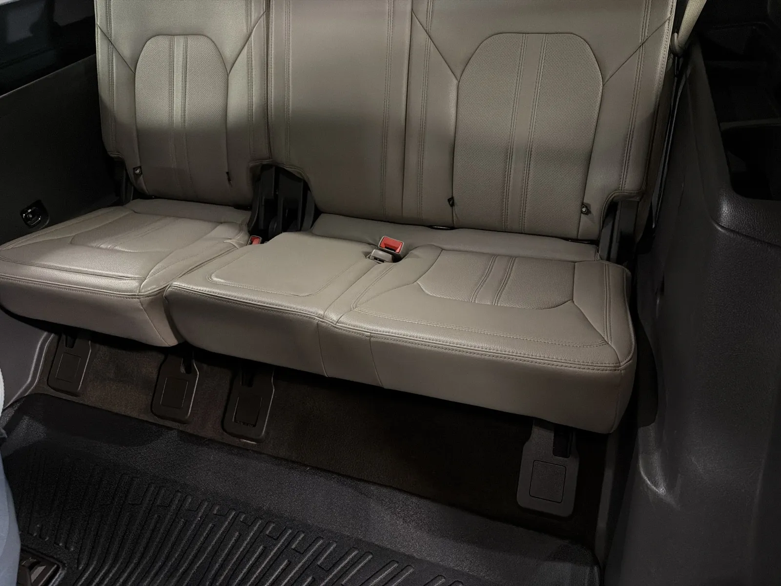 2021 Ford Expedition Limited - Photo 23