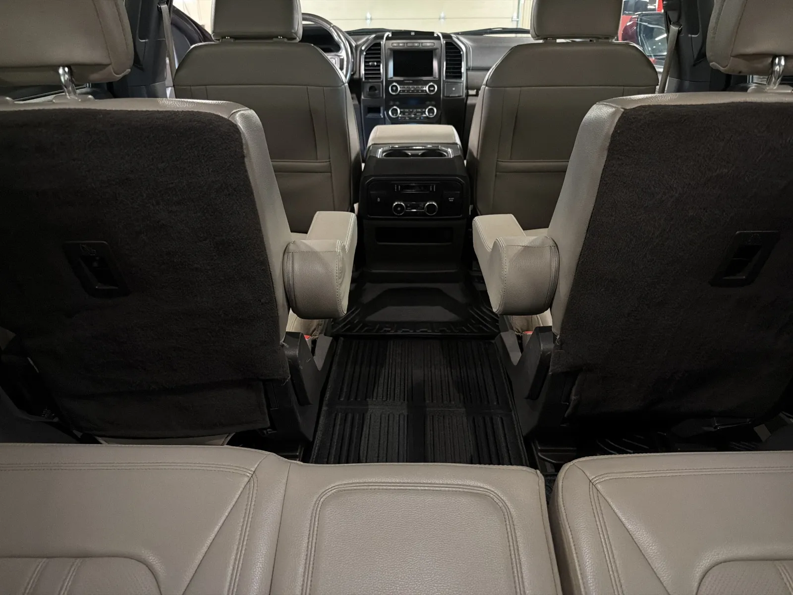2021 Ford Expedition Limited - Photo 28