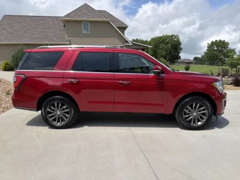 More photos of 2021 Ford Expedition Limited Sport Utility 4D at Banks Motors LLC, MO