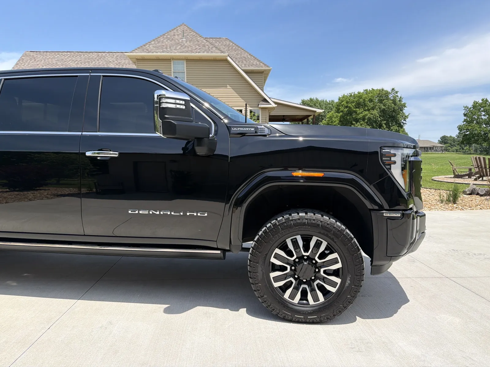 2024 GMC Sierra 2500HD Denali Ultimate - Photo 11