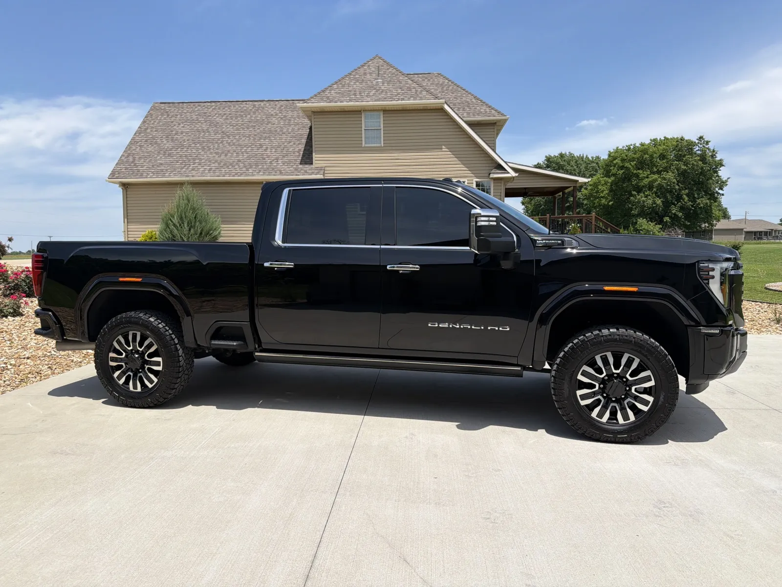 2024 GMC Sierra 2500HD Denali Ultimate - Photo 6