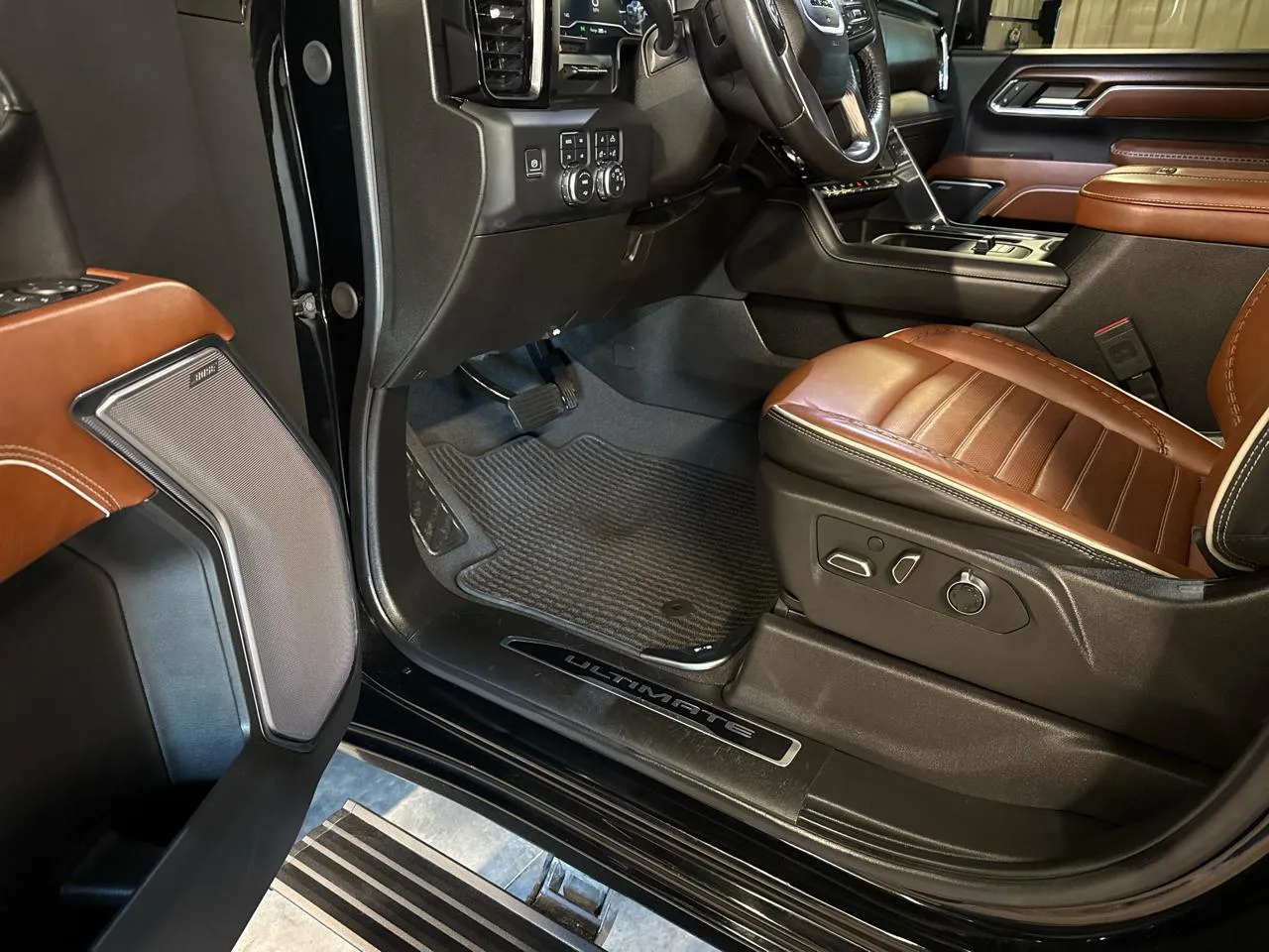 2024 GMC Sierra 2500HD Denali Ultimate - Photo 34