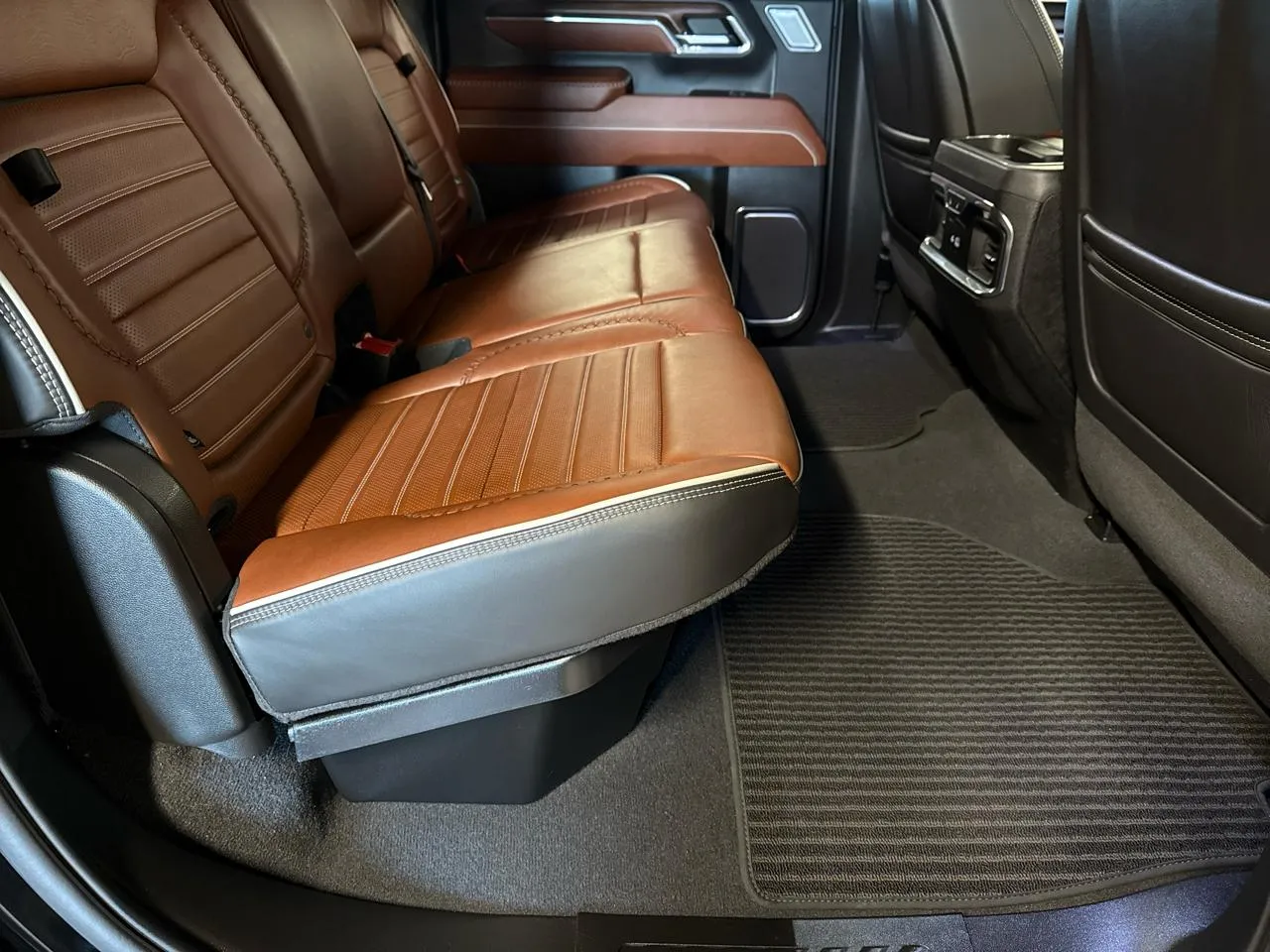 2024 GMC Sierra 2500HD Denali Ultimate - Photo 22