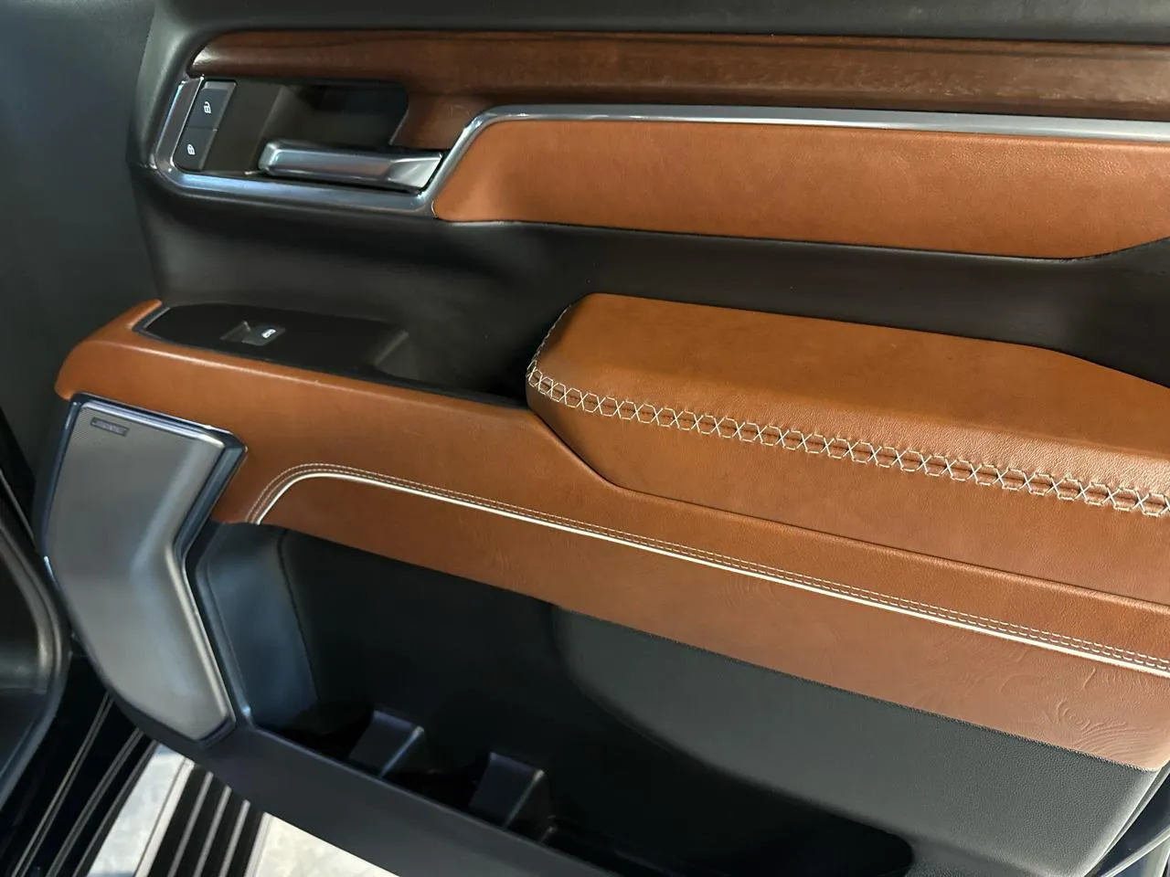2024 GMC Sierra 2500HD Denali Ultimate - Photo 31