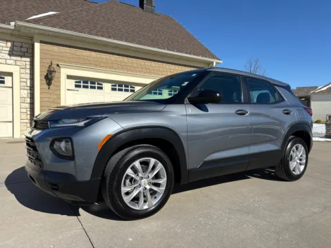 Gray 2021 CHEVROLET TRAILBLAZER LS for sale in Clinton, MO