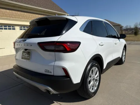 More photos of 2023 FORD ESCAPE ACTIVE at Banks Motors LLC, MO