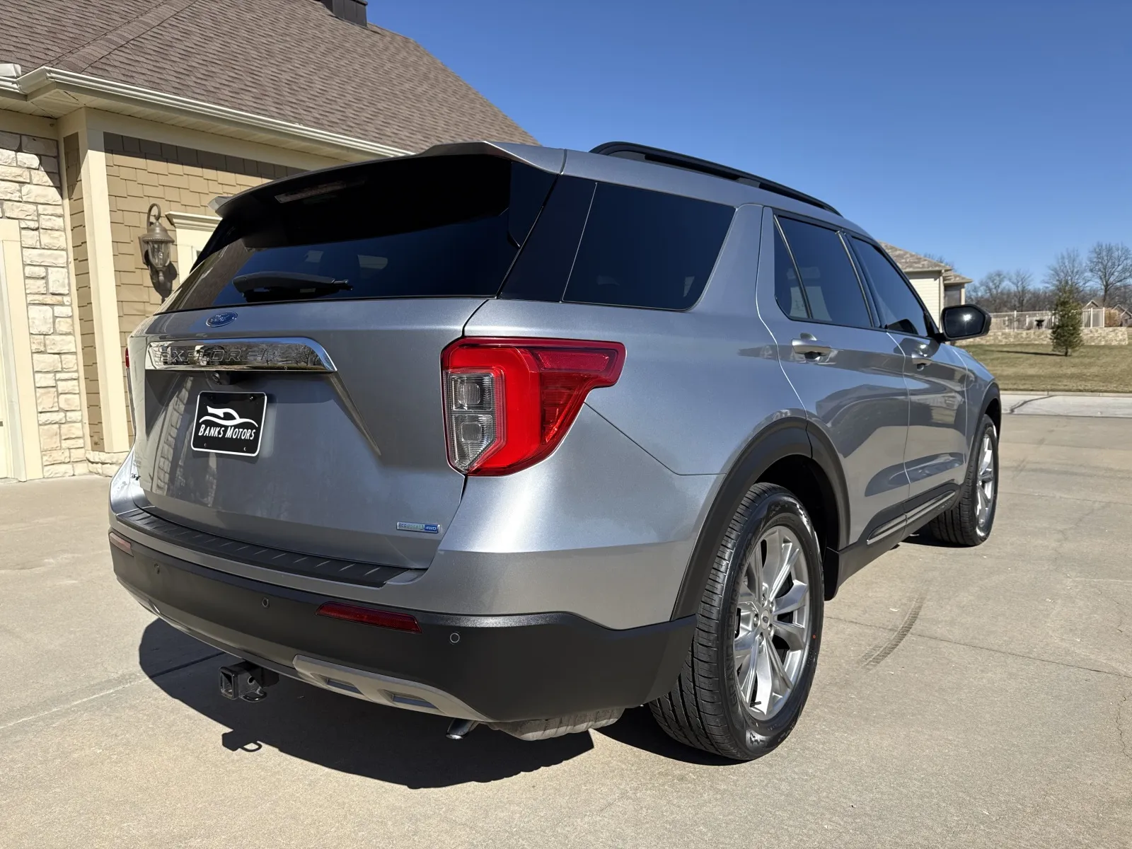 More photos of 2020 FORD EXPLORER XLT at Banks Motors LLC, MO