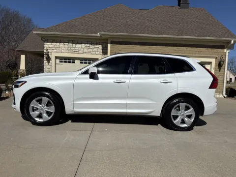 Another view of 2022 VOLVO XC60 B5 MOMENTUM for sale in Clinton, MO at Banks Motors LLC