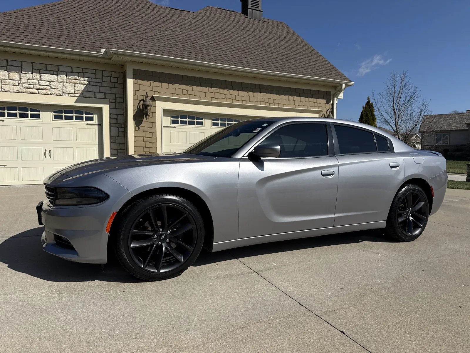 Silver 2015 DODGE CHARGER SE for sale in Clinton, MO