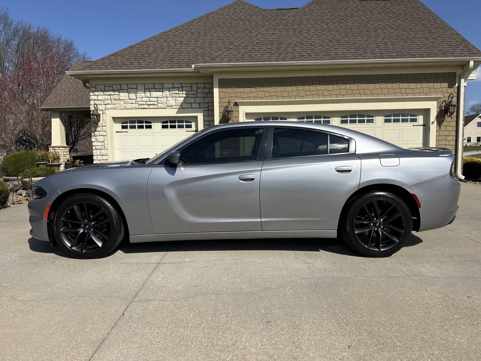 Photos of 2015 DODGE CHARGER SE for sale in Clinton, MO at Banks Motors LLC