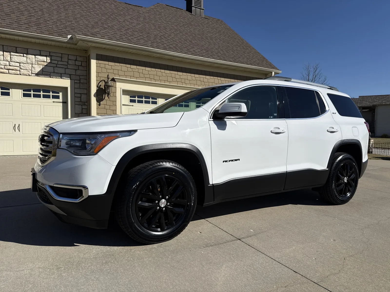 White 2018 GMC ACADIA SLT-1 for sale in Clinton, MO