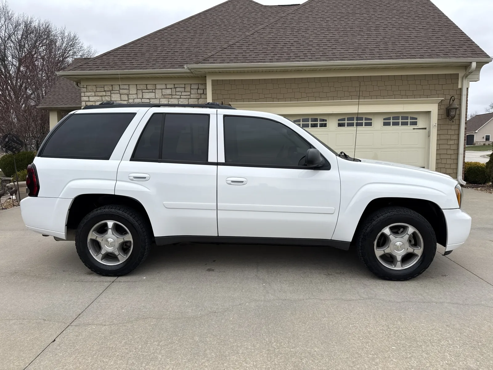 More photos of 2008 CHEVROLET TRAILBLAZER LS at Banks Motors LLC, MO
