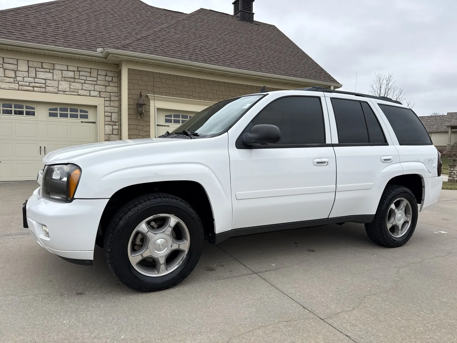 White 2008 CHEVROLET TRAILBLAZER LS for sale in Clinton, MO