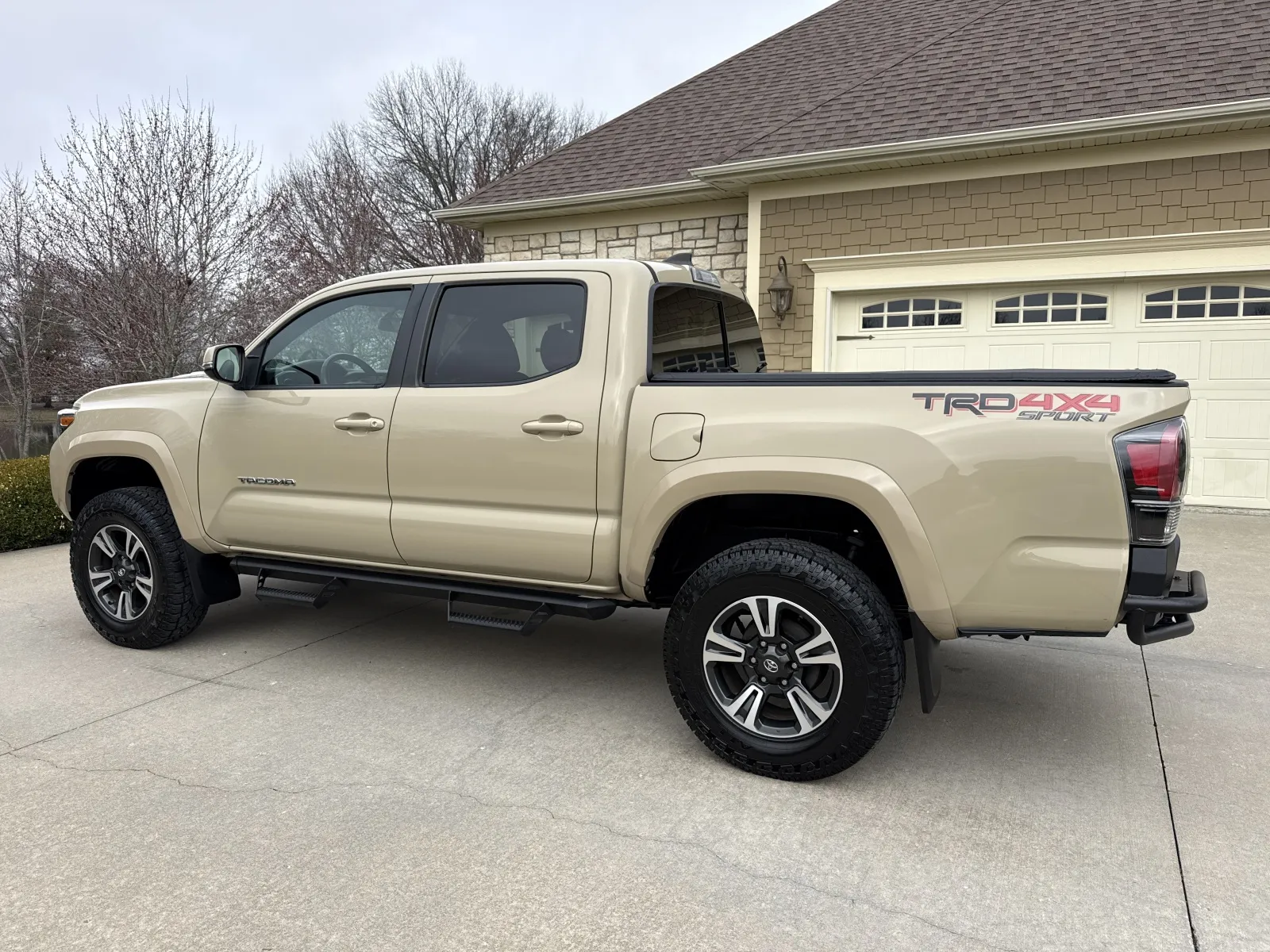 Photos of 2017 TOYOTA TACOMA TRD DOUBLE CAB for sale in Clinton, MO at Banks Motors LLC