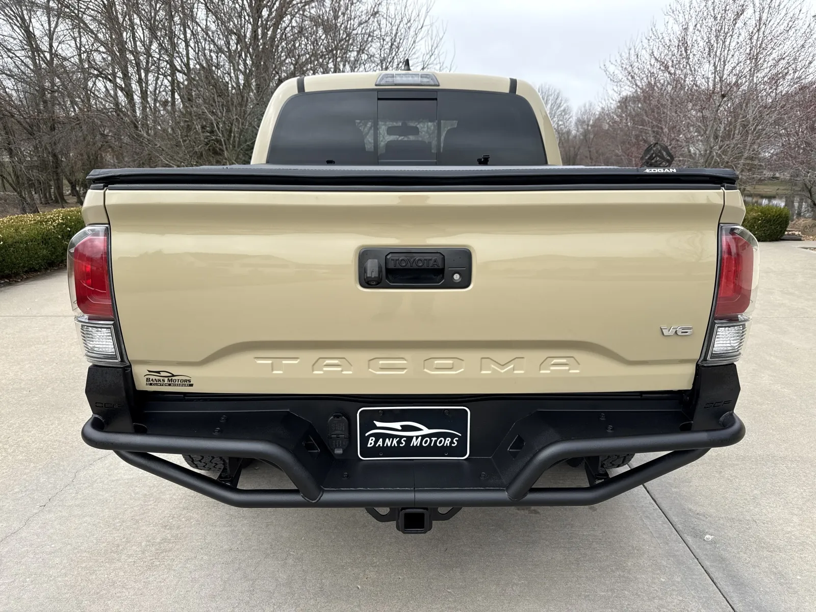 Another view of 2017 TOYOTA TACOMA TRD DOUBLE CAB for sale in Clinton, MO at Banks Motors LLC