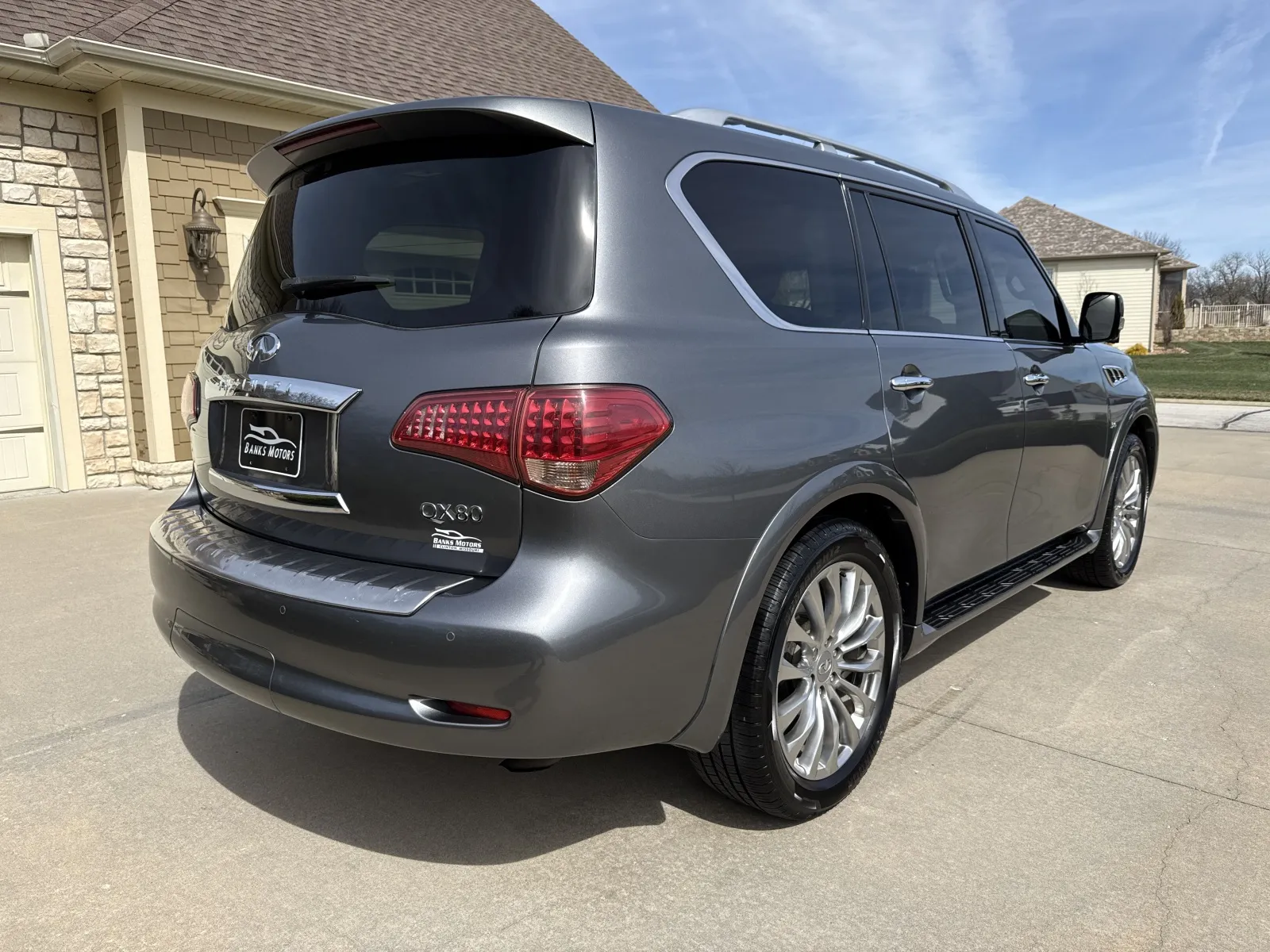 More photos of 2016 INFINITI QX80 at Banks Motors LLC, MO