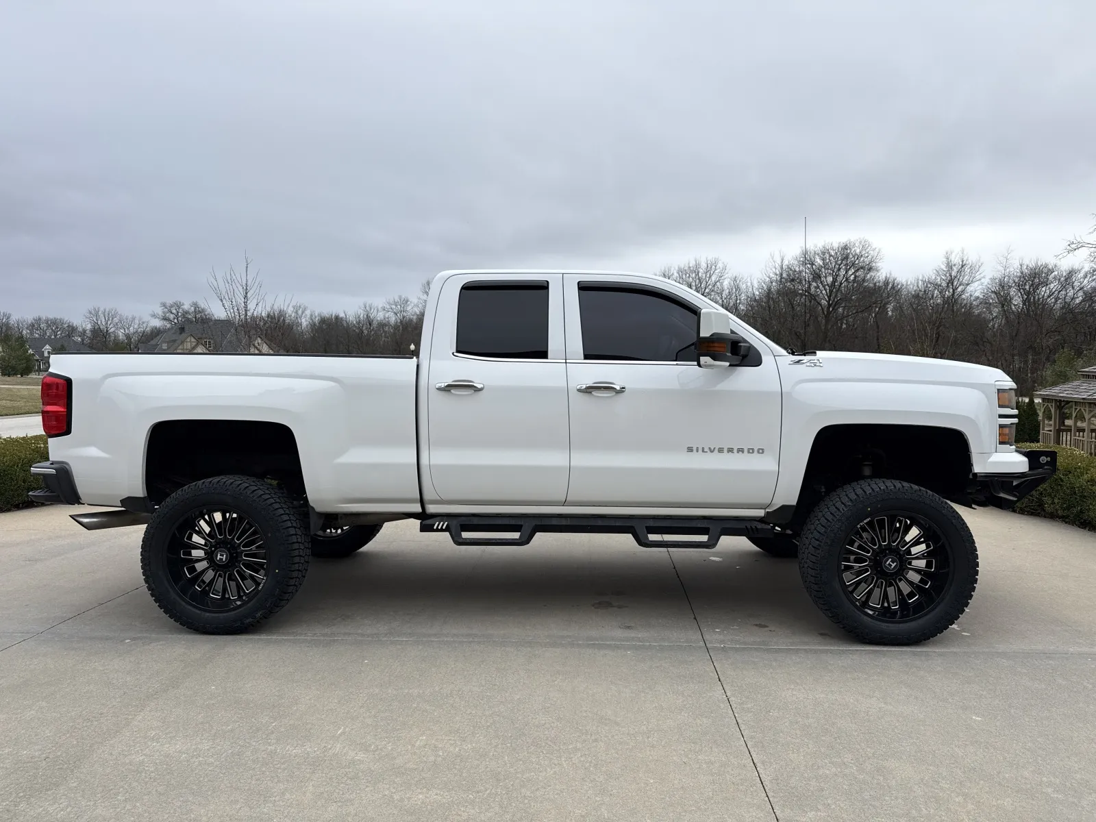 More photos of 2015 CHEVROLET SILVERADO 1500 LTZ at Banks Motors LLC, MO