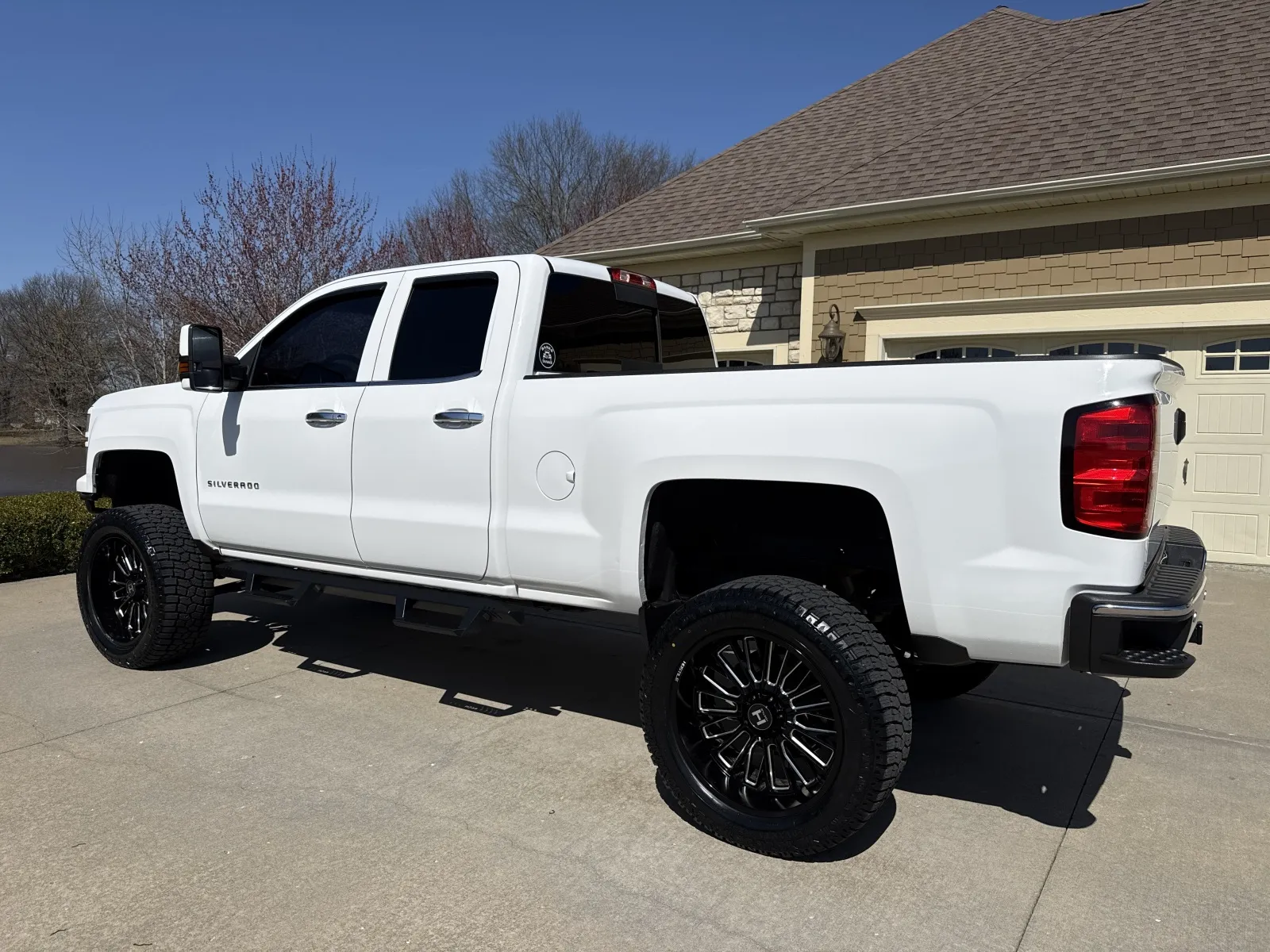 Another view of 2015 CHEVROLET SILVERADO 1500 LTZ for sale in Clinton, MO at Banks Motors LLC