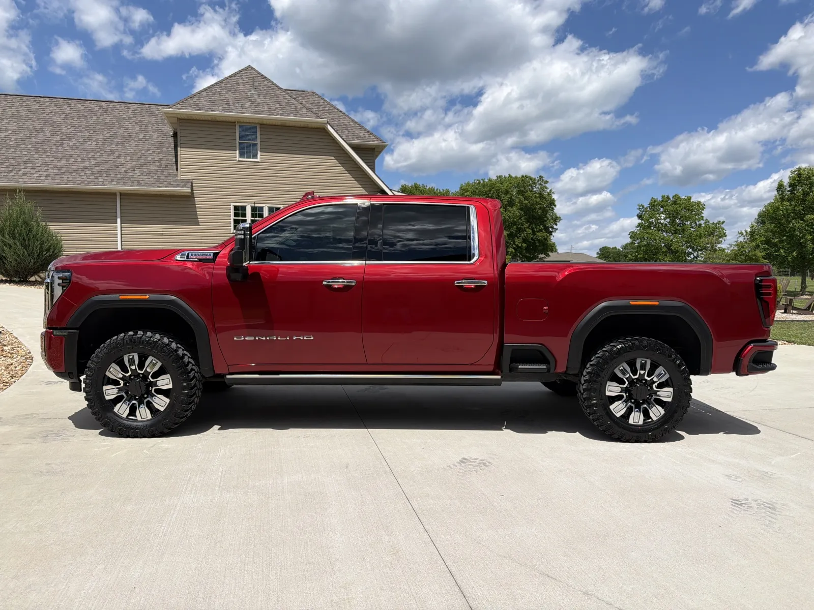 Photos of 2024 GMC SIERRA 3500 DENALI for sale in Clinton, MO at Banks Motors LLC
