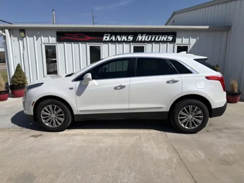 Photos of 2017 CADILLAC XT5 LUXURY for sale in Clinton, MO at Banks Motors LLC