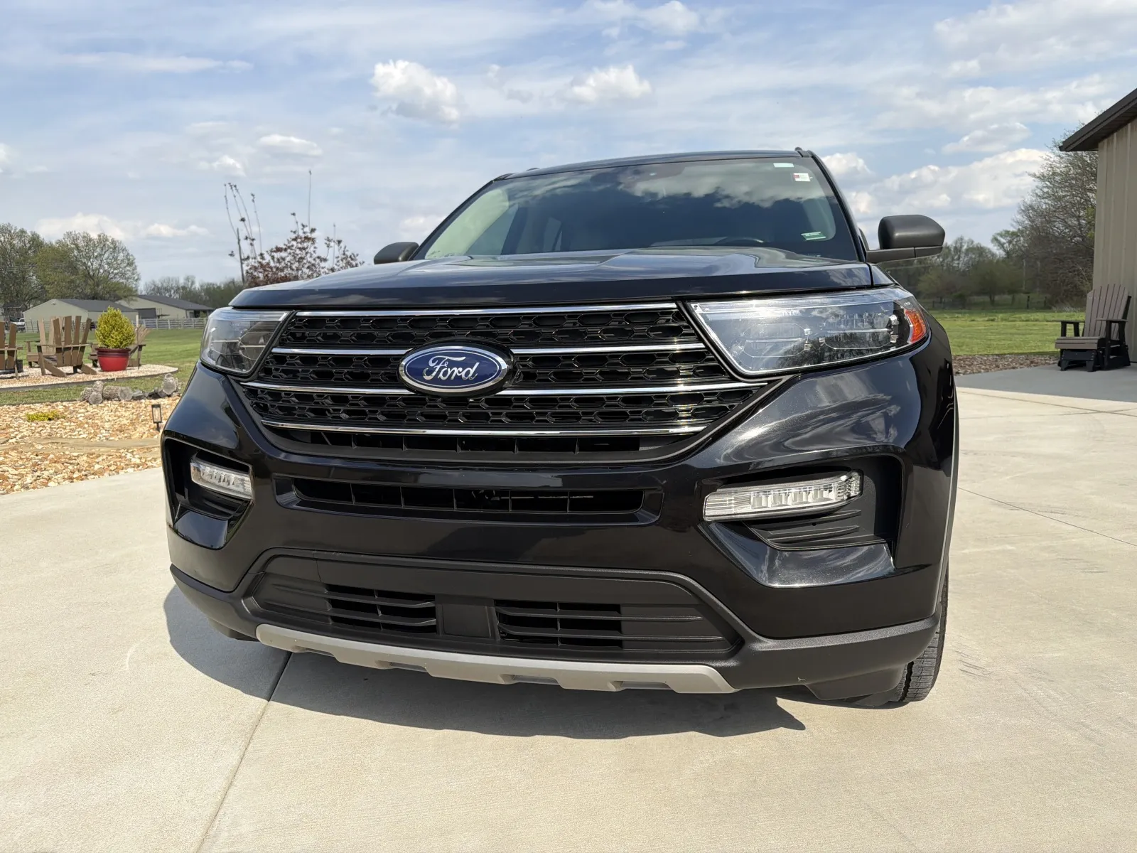 Photos of 2020 FORD EXPLORER XLT for sale in Clinton, MO at Banks Motors LLC
