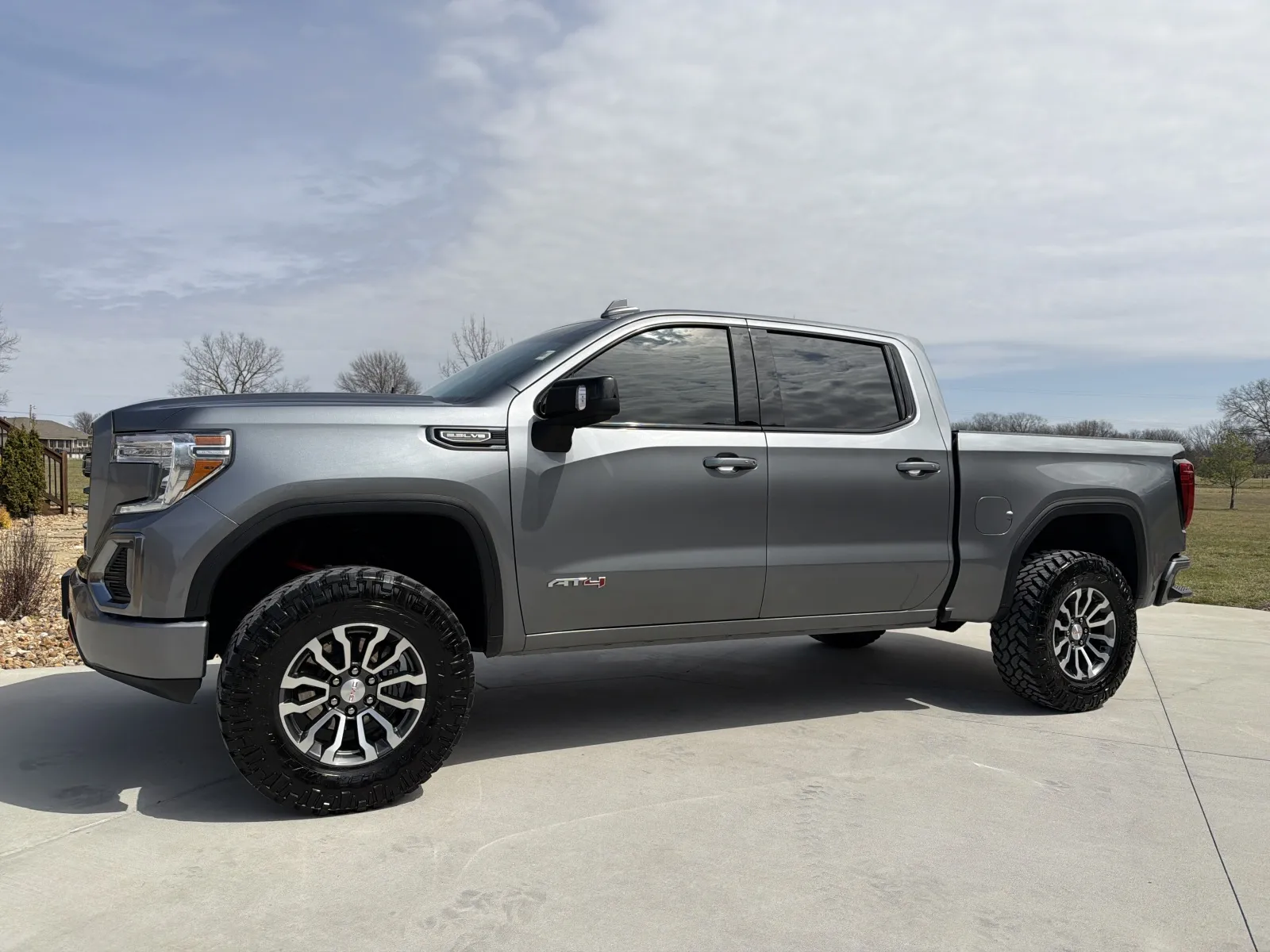 Gray 2021 GMC SIERRA 1500 AT4 for sale in Clinton, MO