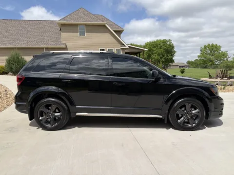 More photos of 2020 DODGE JOURNEY CROSSROAD at Banks Motors LLC, MO