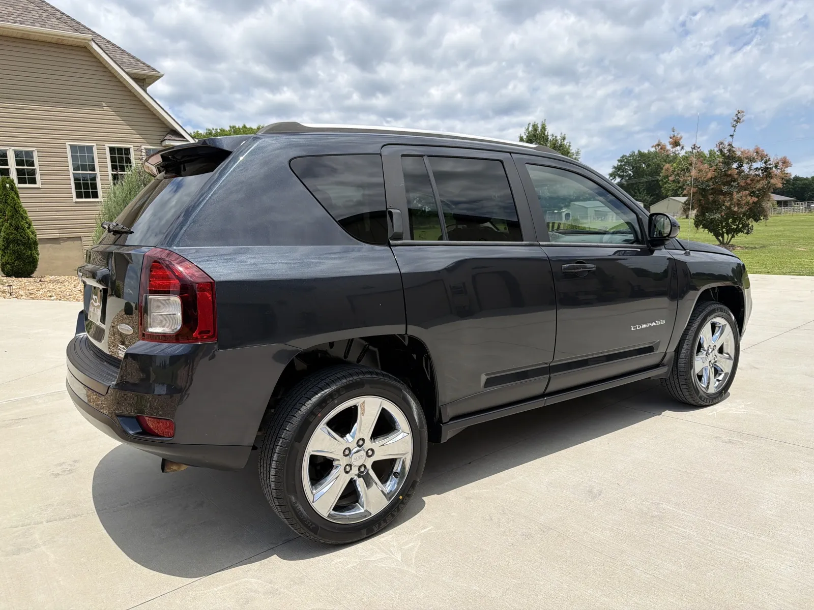 More photos of 2014 Jeep Compass Latitude Sport Utility 4D at Banks Motors LLC, MO