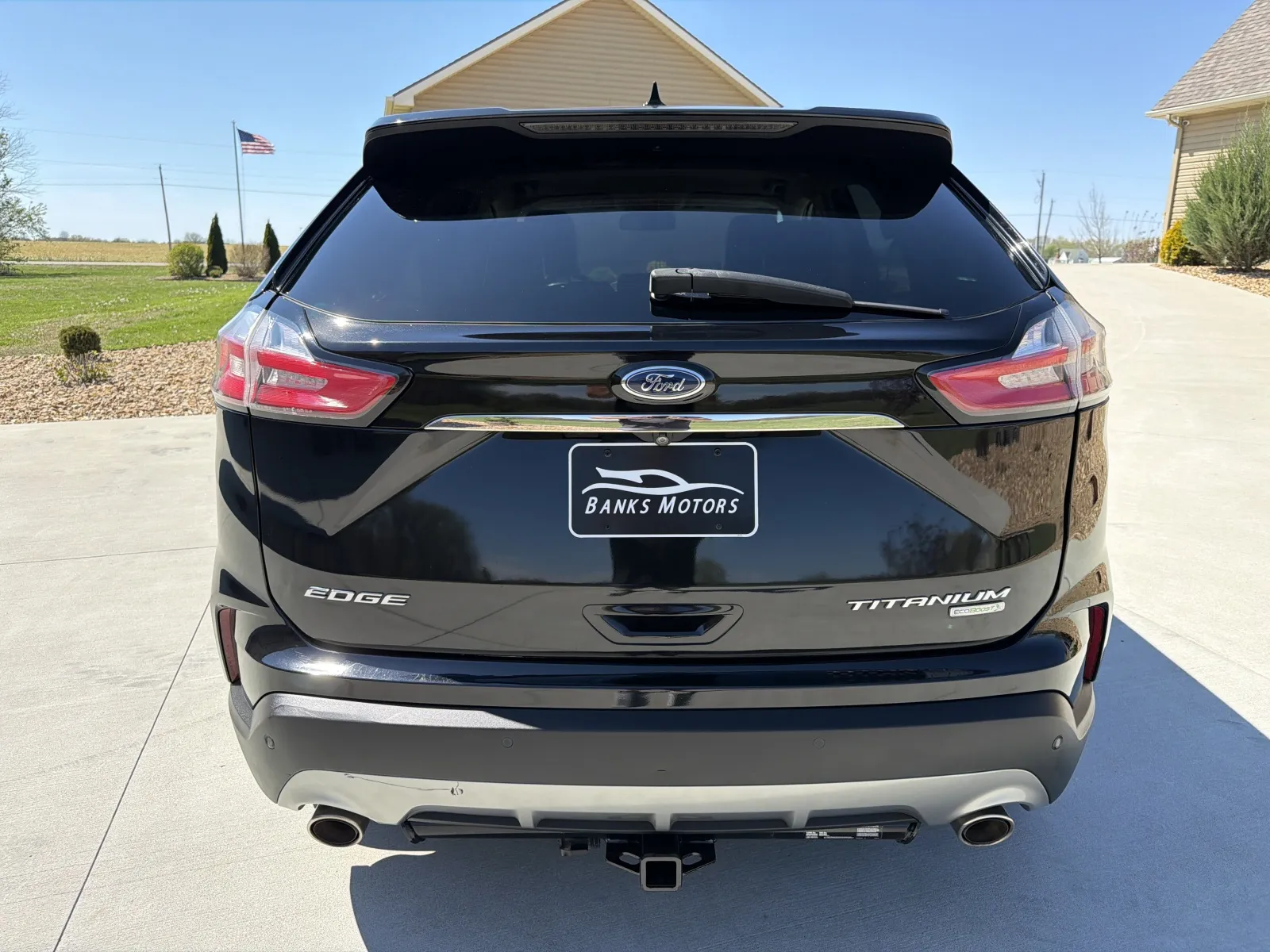More photos of 2019 Ford Edge Titanium Sport Utility 4D at Banks Motors LLC, MO