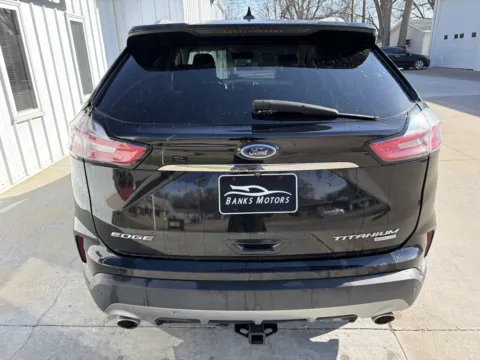 More photos of 2019 FORD EDGE TITANIUM at Banks Motors LLC, MO