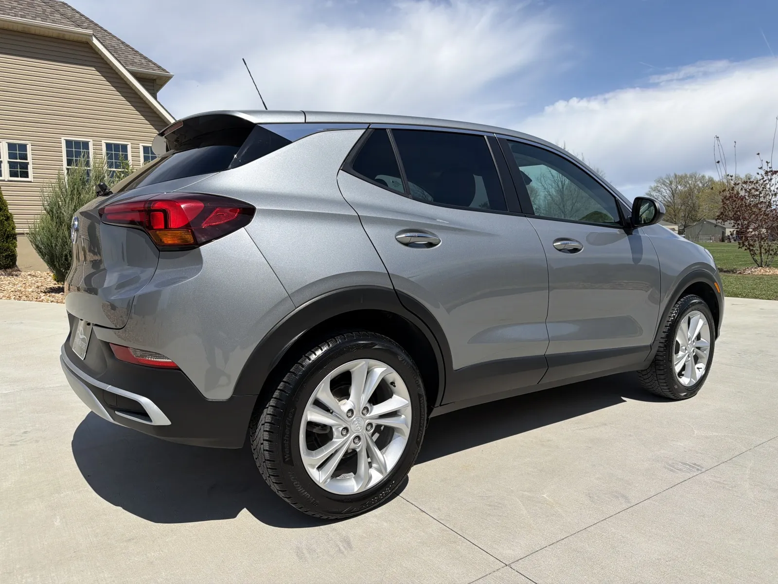 More photos of 2023 BUICK ENCORE GX PREFERRED at Banks Motors LLC, MO