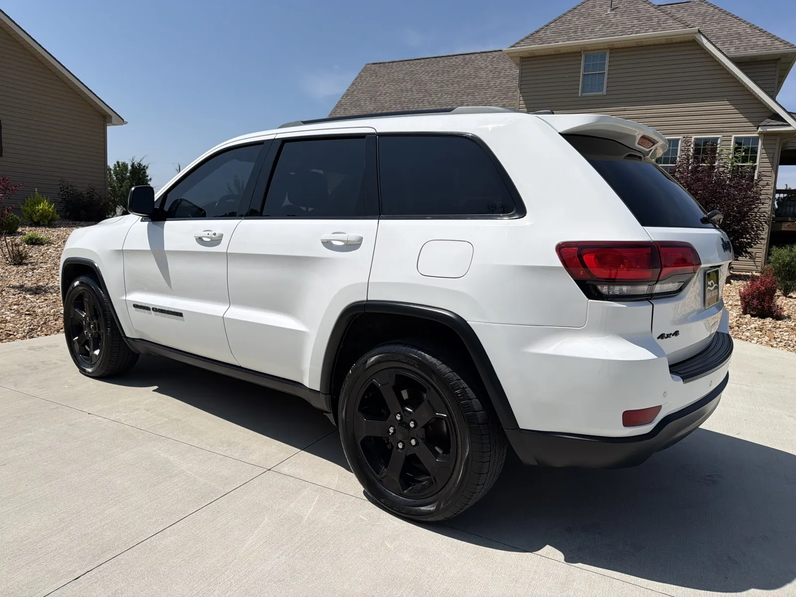 Another view of 2019 Jeep Grand Cherokee Upland Sport Utility 4D for sale in Clinton, MO at Banks Motors LLC