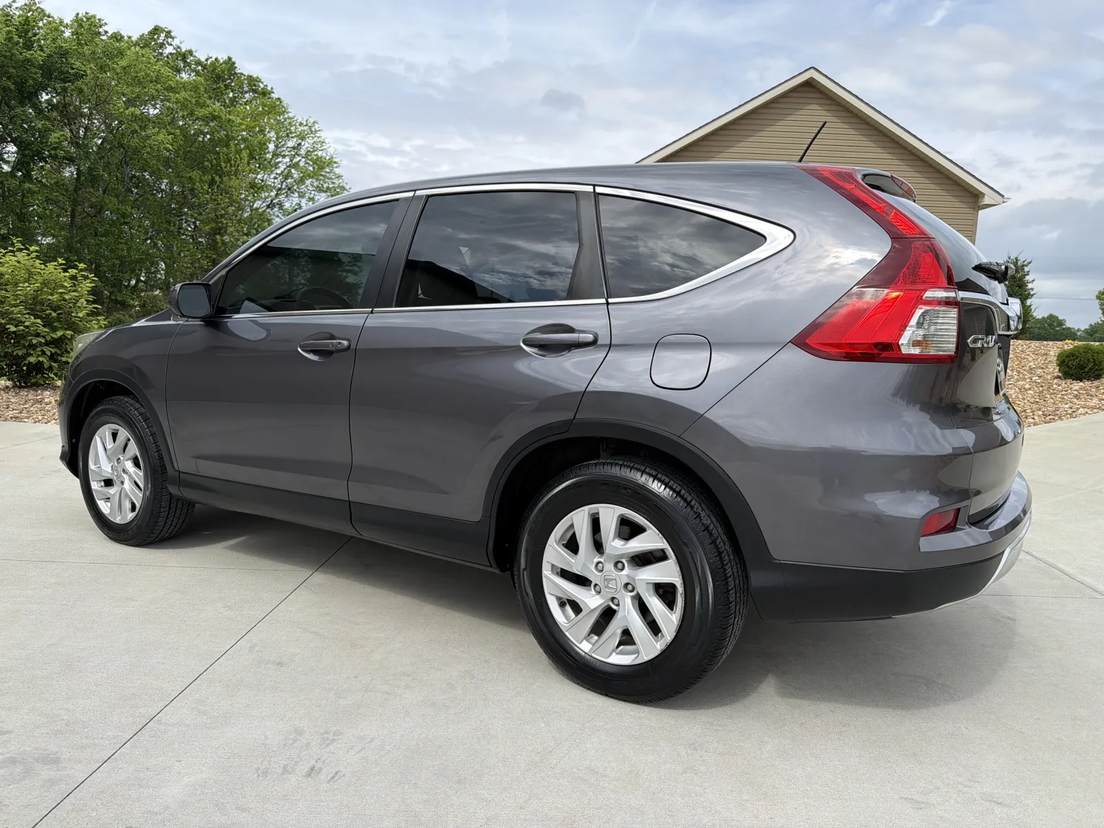 Another view of 2016 HONDA CR-V EX for sale in Clinton, MO at Banks Motors LLC