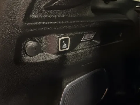 Another view of 2021 JEEP GRAND CHEROKEE L LIMITED for sale in Clinton, MO at Banks Motors LLC