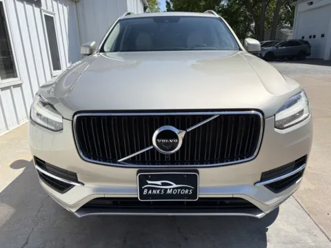 More photos of 2018 VOLVO XC90 T5 at Banks Motors LLC, MO