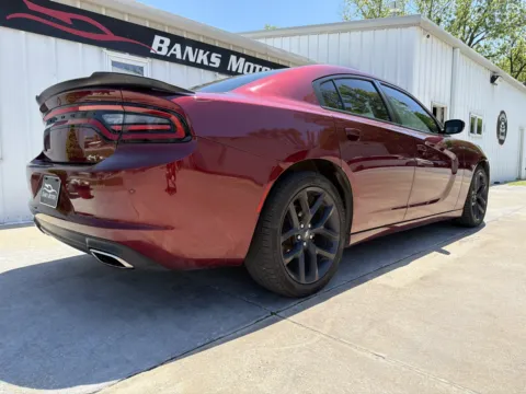 More photos of 2020 DODGE CHARGER SXT at Banks Motors LLC, MO