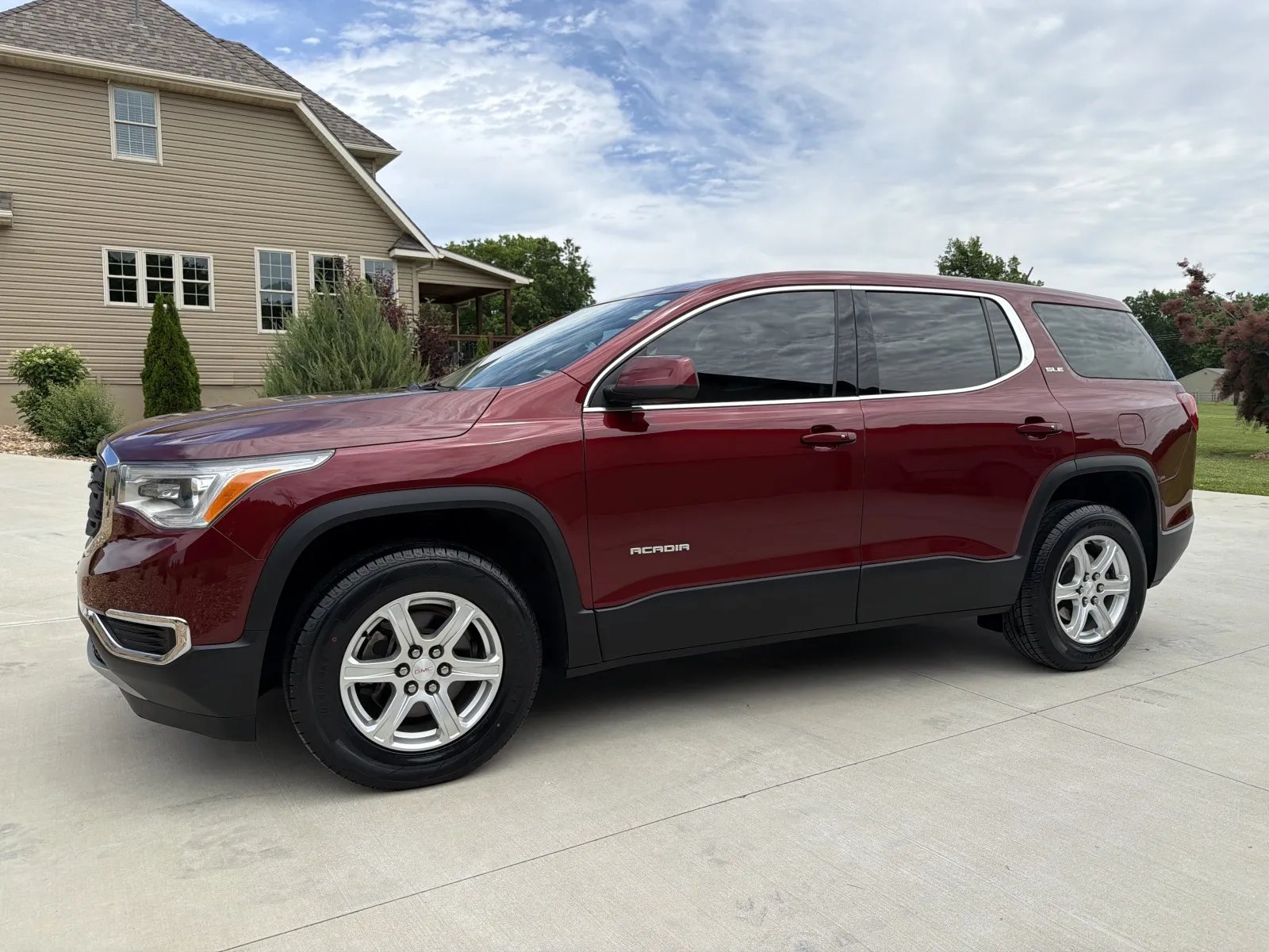 2018 GMC Acadia SLE-1 FWD's photo