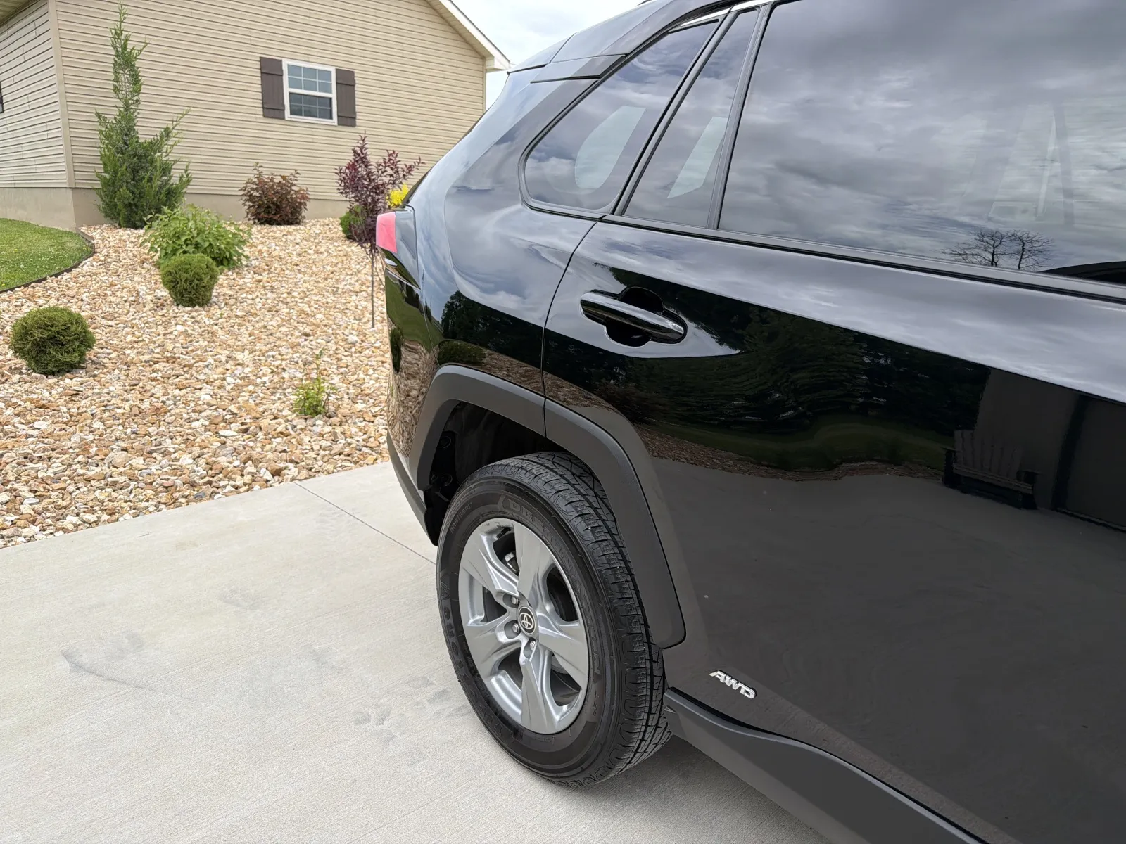 Toyota RAV4 photo 9