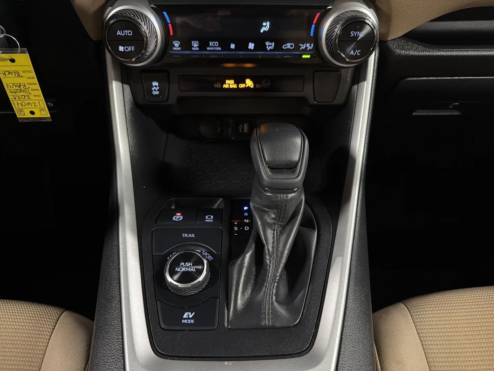 Toyota RAV4 photo 35