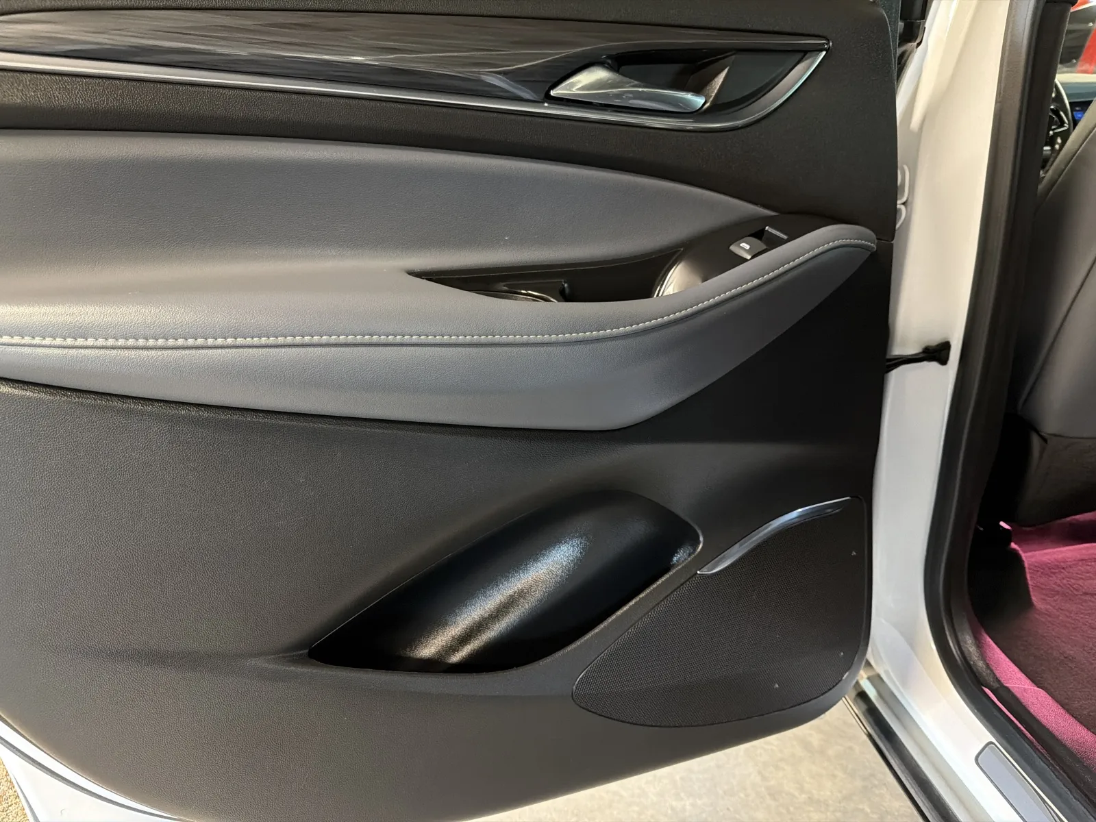 2023 Buick Enclave Essence - Photo 31